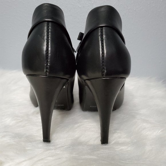 ECLIX Black Leather Heeled Bootie with Bow, 8.5 - Picture 5 of 9